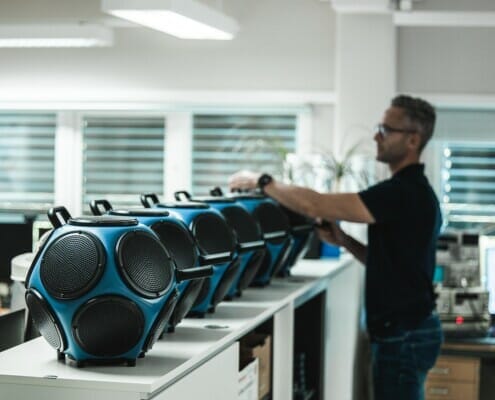 Norsonic Nor276 beeing inspected before shipping to customers.